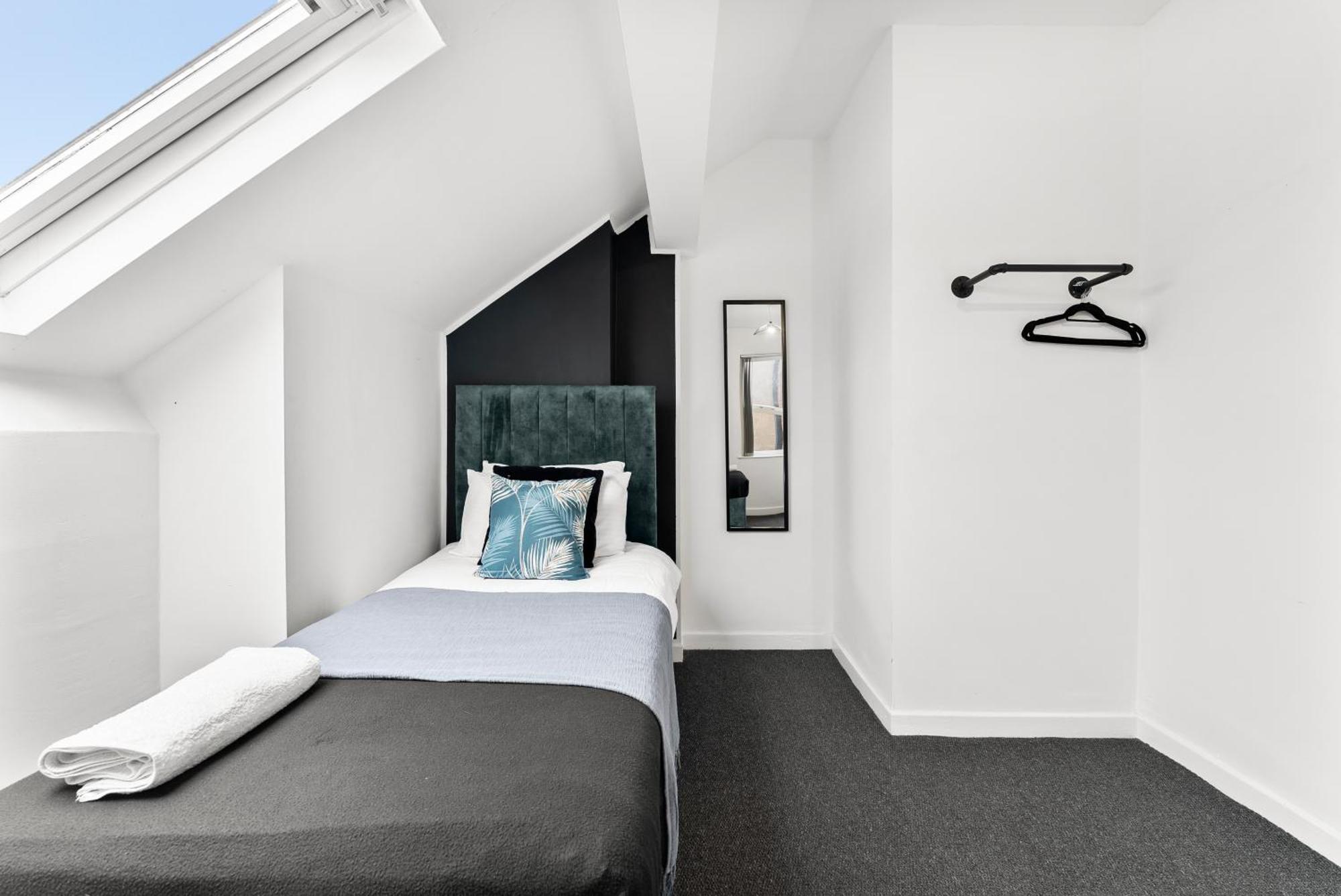 20 Percent Off! Stylish Sheffield Abode Sleeps 12 Apartment Exterior foto